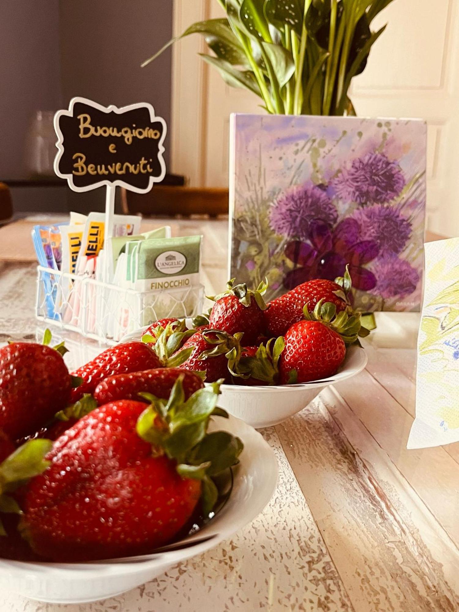 Bed And Breakfast Da Peppino Bianchi Esterno foto